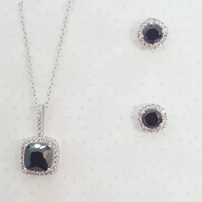 Bella in black and diamond look jewellery set