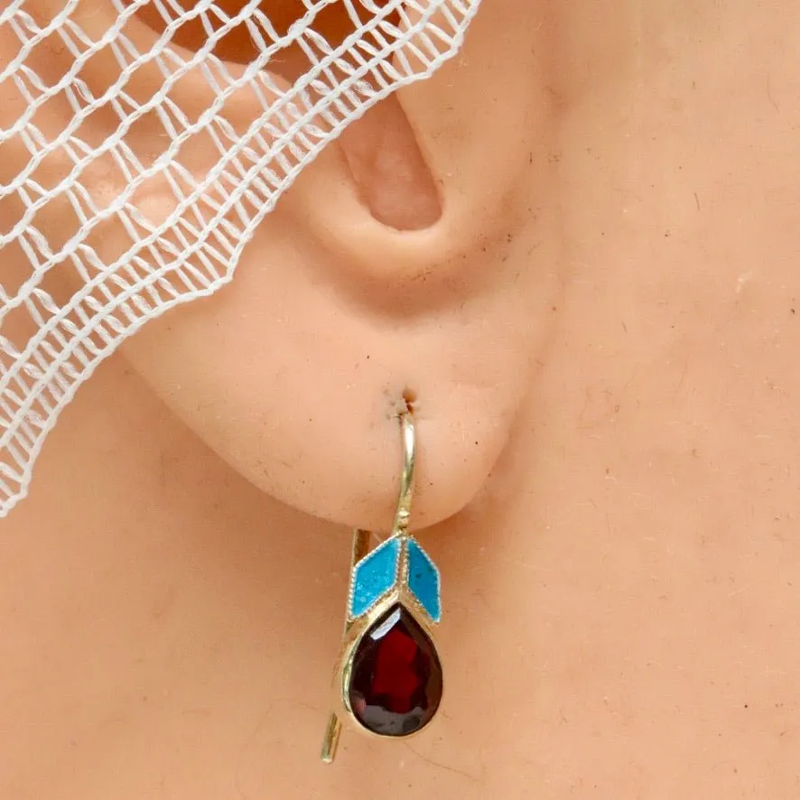 Lodewyk van Bercken Garnet Earrings