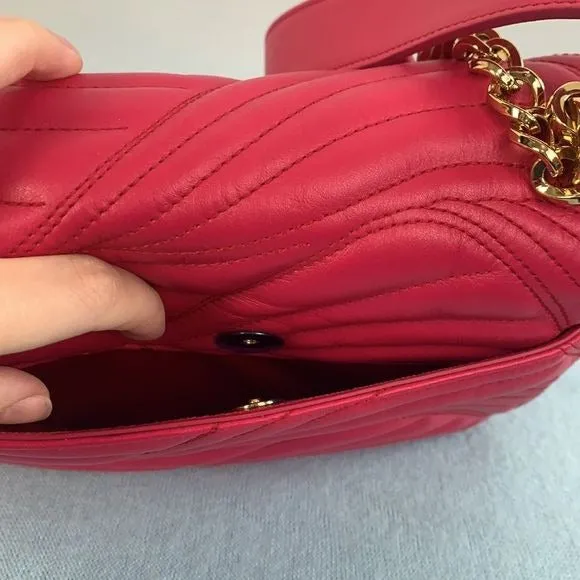 SalvatoreFerragamo NIB lexi pink crossbody bag