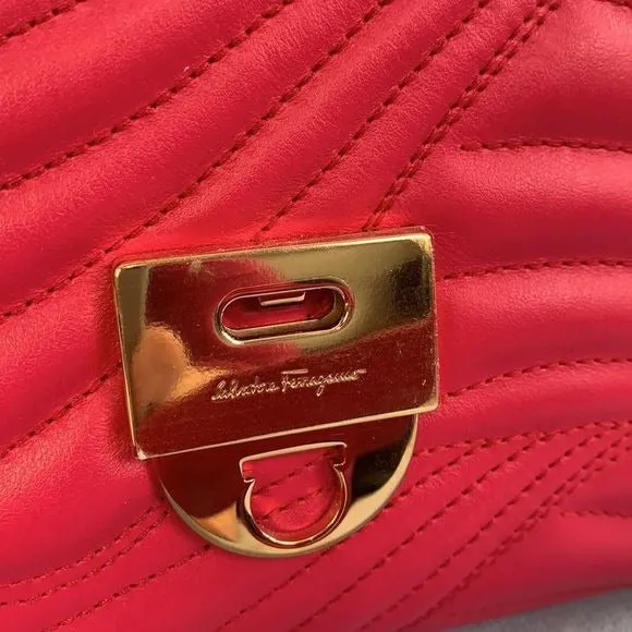 SalvatoreFerragamo NIB lexi pink crossbody bag